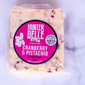Hunter Belle Cranberry And Pistachio Cheddar