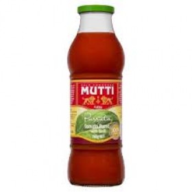 Mutti Passata With Basil 700ml
