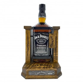 Jack Daniels And Cradel 1750ml