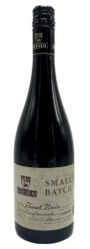 Giesen Small Batch Pinot Noir
